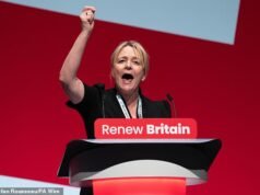 La canciller debería perder su trabajo si el Tesoro no desembolsa su strategy de inversión para la defensa británica, dice el mayor sindicato