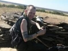 El traidor británico de 49 años que lucha por Putin en Ucrania “obtiene pasaporte ruso”