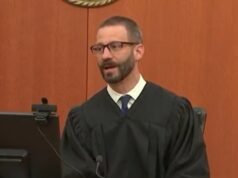 Terror en el jurado en el juicio del autor del dolor de Utah acusado de matar a su marido con un cóctel después de que un extraño fuera visto DIBUJANDOLOS