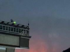 Los talibanes piden conversaciones de paz mientras 274 combatientes afganos mueren después de que Pakistán declarara la “guerra abierta” y lanzara bombardeos aéreos