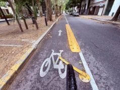 Piden mejoras en las bicisendas y advierten por riesgos para ciclistas