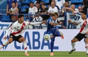 Independiente y Vélez igualaron 1-1, con Jano Gordon convirtiendo en los dos arcos