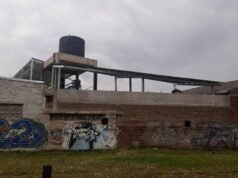 Una planta de la UNLP aturde a un vecindario