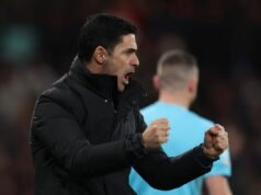 Noticias de transferencia del Toolbox: los artilleros se preparan para una ‘guerra de ofertas’ de ₤ 86 millones mientras el delantero se despide