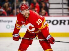 Jonathan Huberdeau de Flames se someterá a una cirugía de cadera que pondrá fin a su temporada