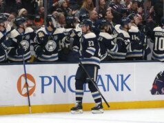 Los Blue Jackets motivados intentan aumentar los problemas de los Blackhawks