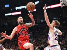 RJ Barrett anota 21 mientras los Raptors eliminan al Jazz