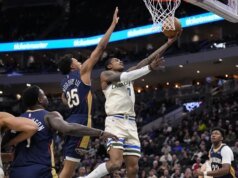 Los Bucks derrotan a los Pelicans en tiempo extra a pesar de los 12 triples de Trey Murphy III