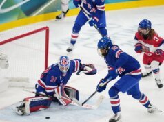 El hockey femenino de EE. UU. abre disadvantage una victoria dominante sobre Chequia