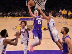 Resumen de la NBA: los Lakers detienen a los 76 ers a pesar de la salida por sore de Luka Doncic