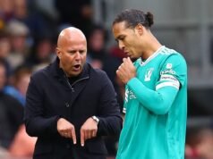Virgil van Dijk: los expertos tienen “el deber de responsabilidad” con la nueva generación de jugadores y no deberían “intimidarlos”