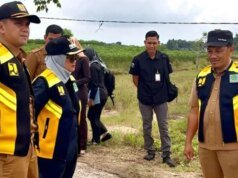 El video clip de estudiantes montando un bote se vuelve viral, Ela Regent asegura que el puente rojo y blanco se construirá de inmediato
