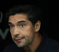 ‘Flaco Roque’ en acción: Palmeiras apuesta por dupla titular por primera vez en 2026 para vencer al Vitória