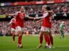 El Arsenal sorprende al líder de la WSL, el Man City, mientras la maravilla de Olivia Smith pone fin a la racha invicta