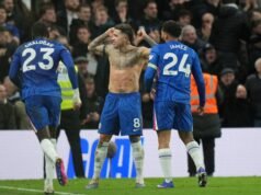 Genuine Madrid ganó sobre el final, pero dejó dudas en el Bernabéu