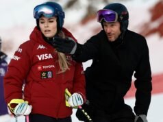 La entrenadora de Lindsey Vonn explica por qué todavía tiene esperanzas de medalla en los Juegos Olímpicos de Invierno a pesar de la rotura del ligamento anterior cruzado