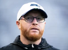 Super Dish 2026: Jay Harbaugh, el hijo de Jim, se abre camino como miembro clave del equipo de los Seahawks. cuerpo técnico
