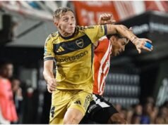 A Boca no le alcanzó con el tiro del final y cayó 2-1 con Estudiantes en La Plata