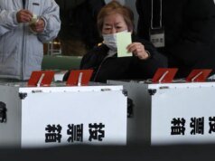 El partido del primer ministro Sanae Takaichi conseguirá la mayoría en las elecciones parlamentarias de Japón