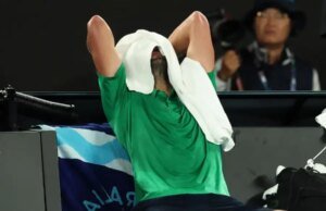 La "surrealista" pero agónica semifinal de Djokovic: su principal rival fue su propio cuerpo