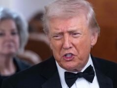 Trump dice que los archivos de Epstein recientemente publicados lo exoneran