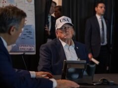 Trump promete atacar a Irán “con una fuerza nunca antes vista” mientras decenas de bases militares estadounidenses son atacadas después de que Irán lance “la operación ofensiva más feroz de la HISTORIA”.