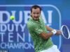 Las estrellas del tenis atrapadas en Dubai recibieron refugio adicional por parte de los organizadores del torneo mientras intentan huir desesperadamente en medio de los ataques con misiles iraníes.